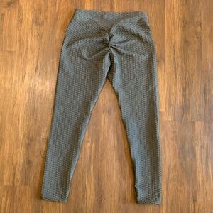 Women's Textured Booty Scrunch Leggings